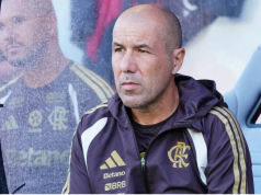 Leonardo Jardim e Luís Castro sem motivos para sorrir no Brasileirão